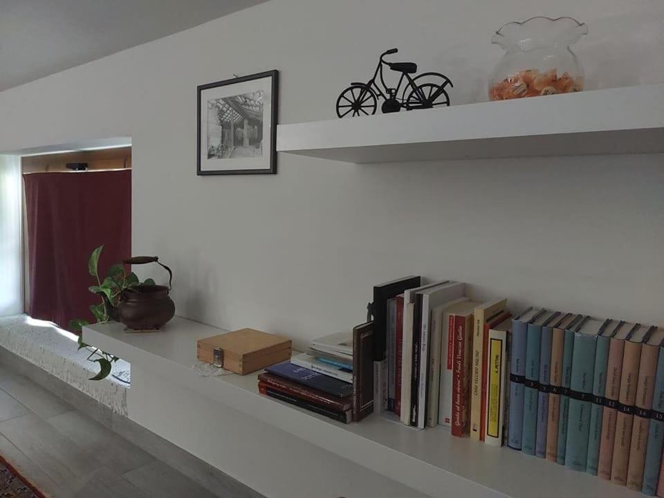 B&B Books & Bikes Buia Εξωτερικό φωτογραφία